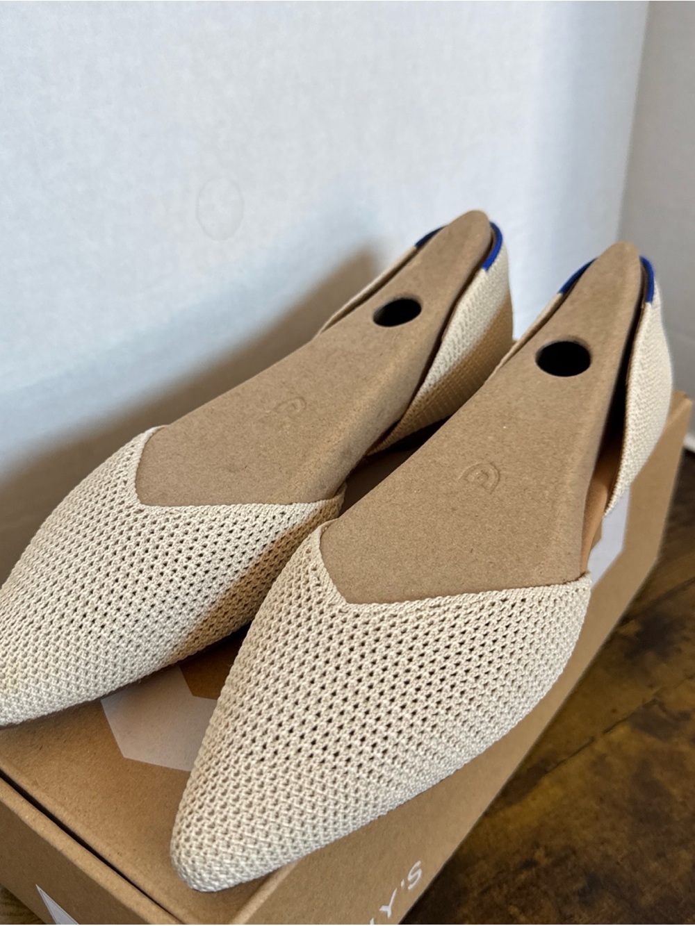 Rothy’s Women’s The d'Orsay Point Flat Size 7.5 Conch Raffle Knit NEW - Picture 2 of 7